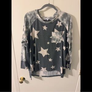 White Birch Gray Star Patterned Top